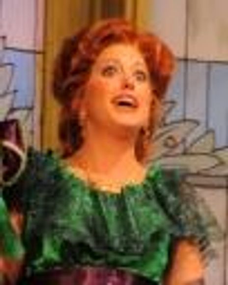 Elizabeth Annunziato Headshot