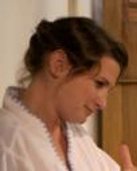 Katherine Tozer Headshot