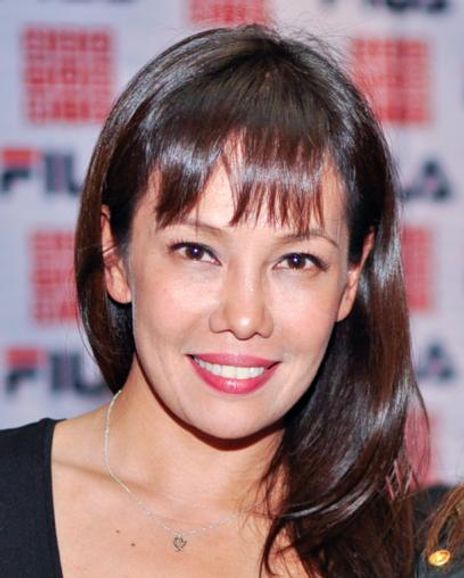 Ana Abad Santos Headshot