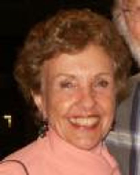 Ami Silvestre Headshot