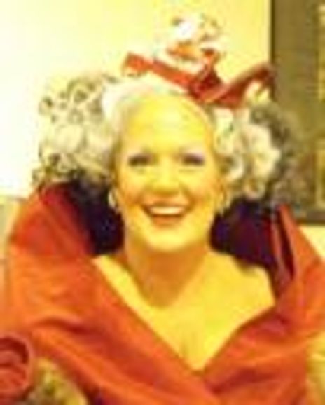 Melinda MacDonald Headshot