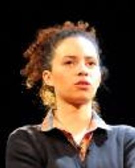 Christina Nieves Headshot