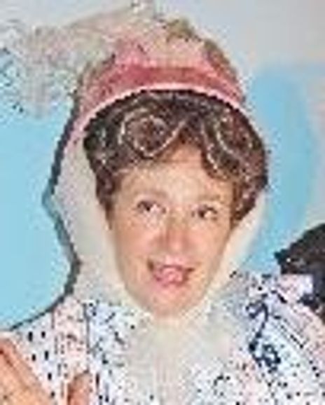 Nicola Howard Headshot