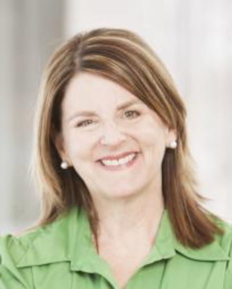 Wendy MacLeod Headshot