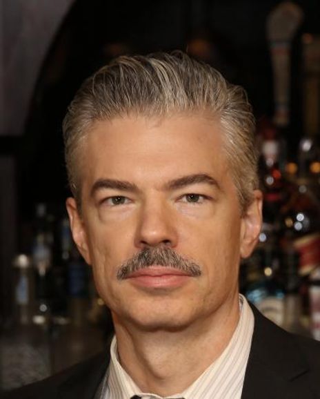 Thomas Michael Hammond Headshot