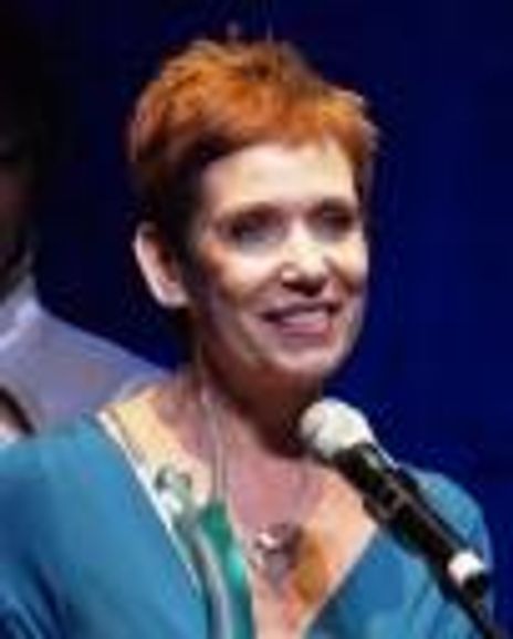 Susanne Blakeslee Headshot