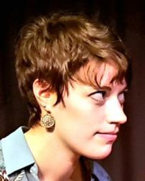 Emily Marsh Headshot