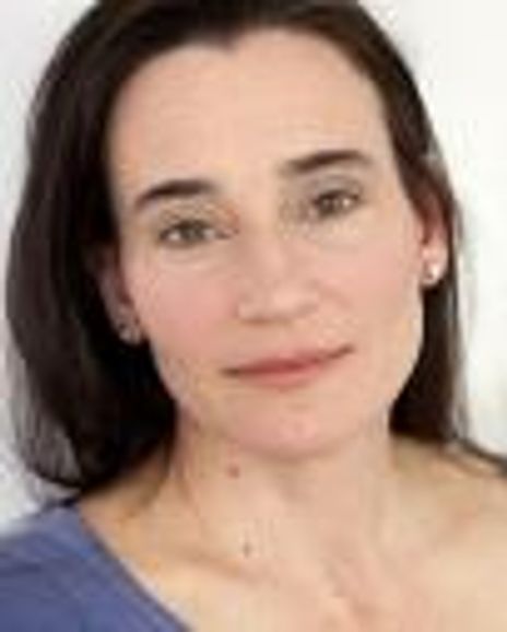 Stephanie Roth Haberle Headshot