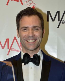 Scott Evan Davis Headshot