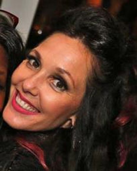 Sandy Martin Headshot