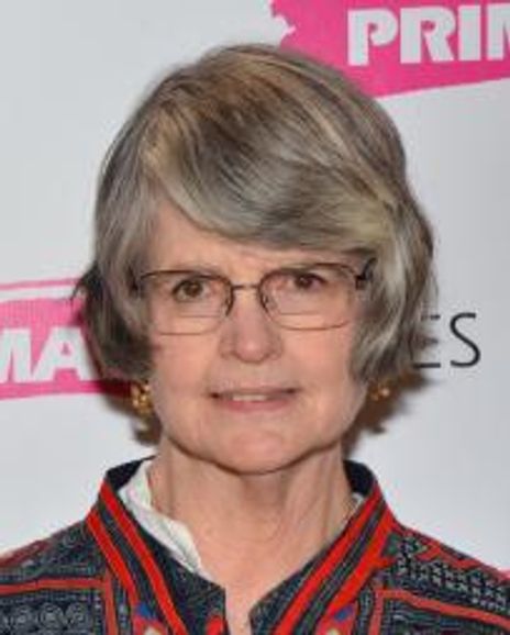 Sally Plass Headshot