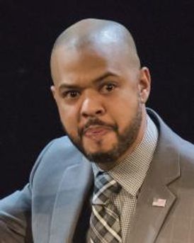Ryan Quinn Headshot