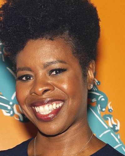 Roslyn Ruff Headshot