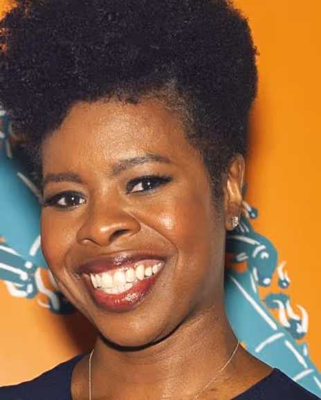 Roslyn Ruff Headshot