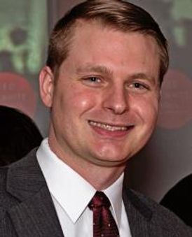 Daniel Lindquist Headshot