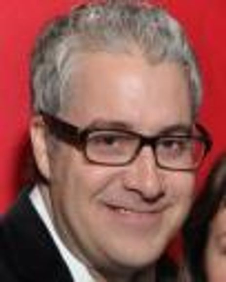 Rolin Jones Headshot