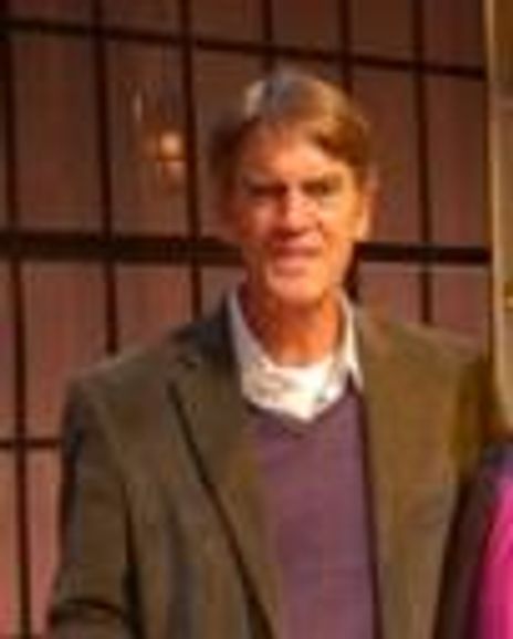 Robin Bloodworth Headshot