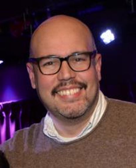 Robert Schneider Headshot