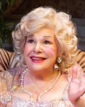 Renee Taylor Headshot