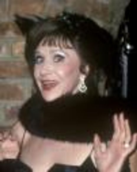 Ruth Warrick Headshot