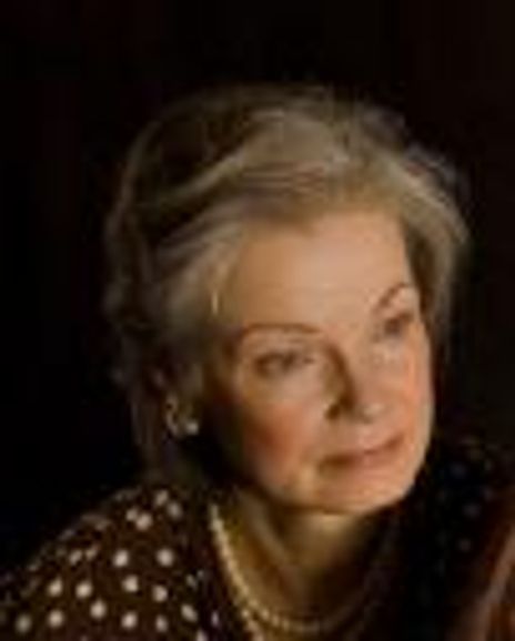 Pamela Peadon Headshot