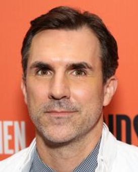 Paul Schneider Headshot