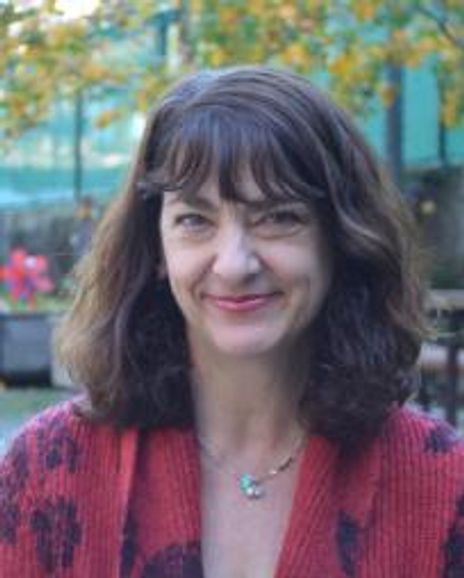 Carolyn Goor Headshot