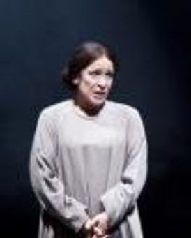 Naomi Jacobson Headshot