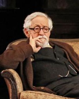 Mike Nussbaum Headshot