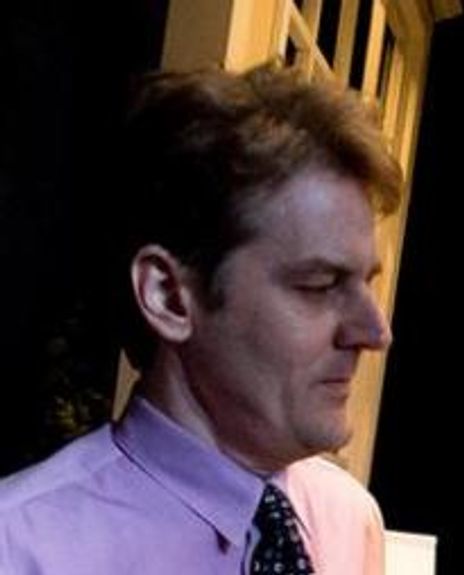 Michael Szeles Headshot