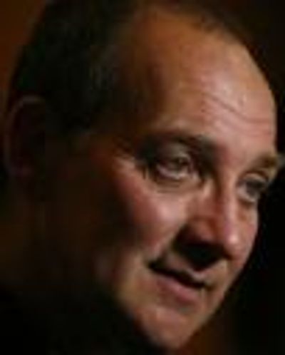 Zach Grenier Headshot