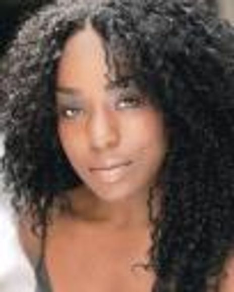 Maechi Aharanwa Headshot