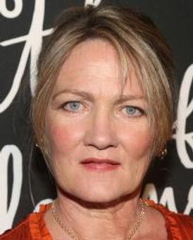 Lynn Hawley Headshot