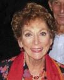 Lucy Martin Headshot