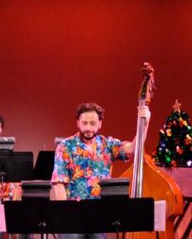 Louis Tucci Headshot