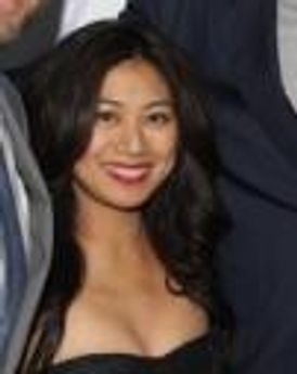 Liza Lapira Headshot