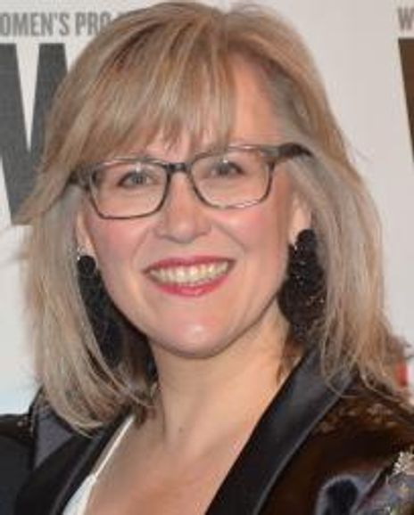 Lisa McNulty Headshot