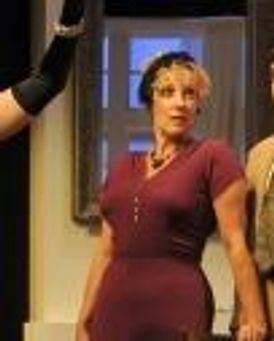 Lisa Bostnar Headshot