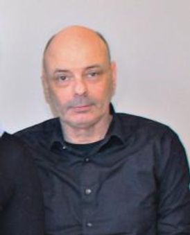 Lee Sellars Headshot