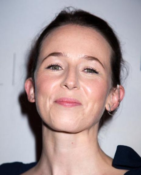 Kristen Sieh Headshot