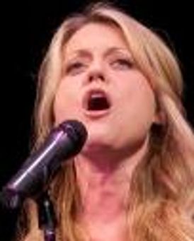 Kendra Kassebaum Headshot