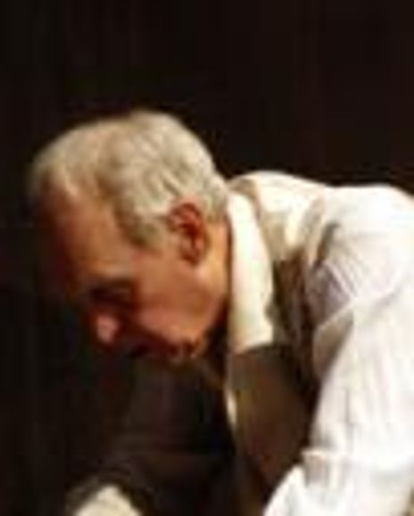 Kender Jones Headshot