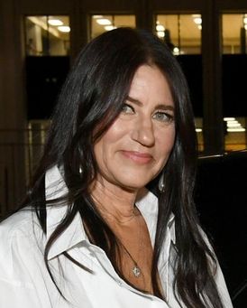 Katherine Ross Headshot