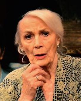 Katherine Henryk Headshot