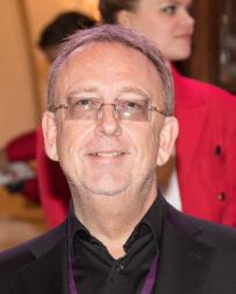 Nick Thomas Headshot