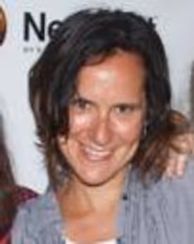 Julia Greenberg Headshot