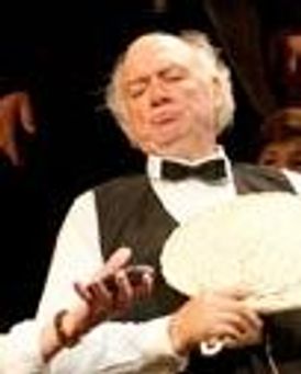 Robert E. Lee Headshot