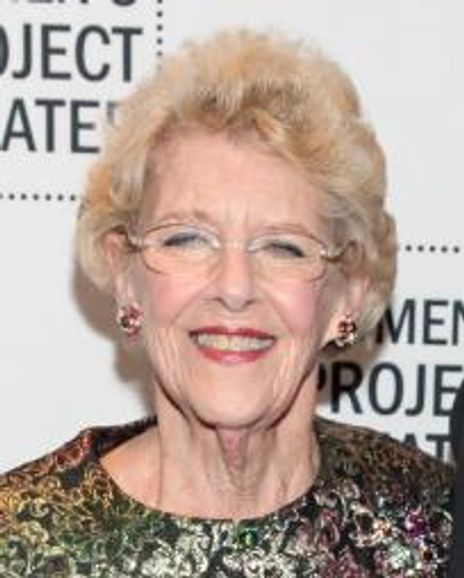 Joan Vail Thorne Headshot