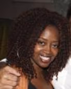 Jennifer Leigh Warren Headshot