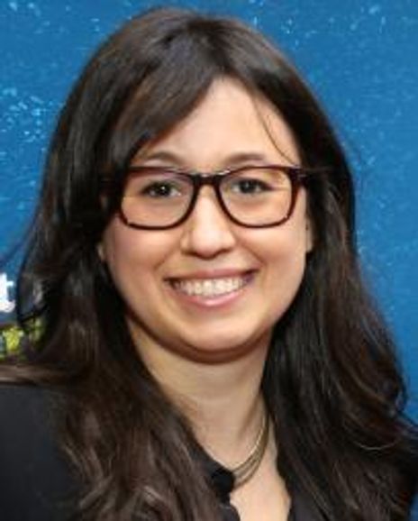 Jen Schriever Headshot